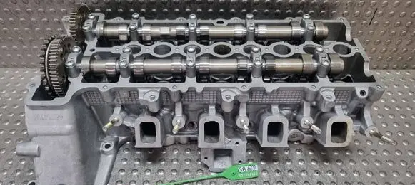 BMW 5 E60 E61 Engine head S27698662 7787521