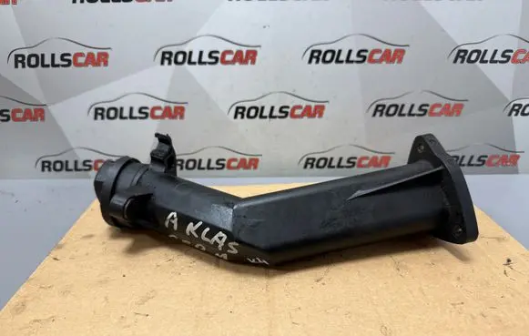 Mercedes-Benz A W168 Oil fill pipe A6680160029