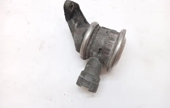 BMW 7 E65 E66 EGR valve 7508273