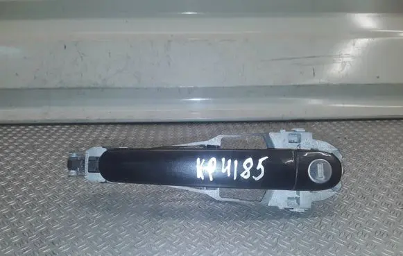 Skoda Octavia Mk2 (1Z) Front door exterior handle 