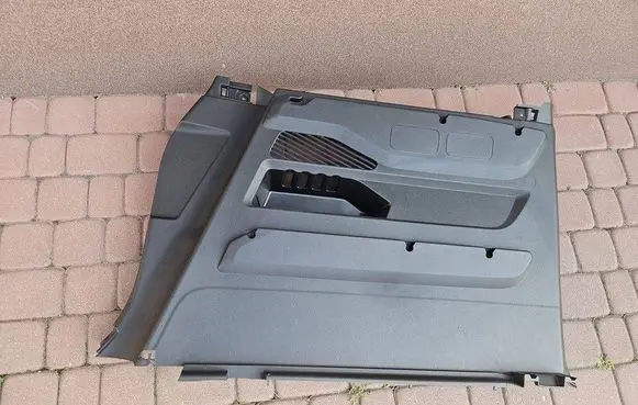 Citroen Berlingo Tailgate/trunk side cover trim 98304832ZD-