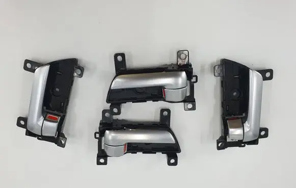 KIA Sorento Front door interior handle 826232P000 826132P000