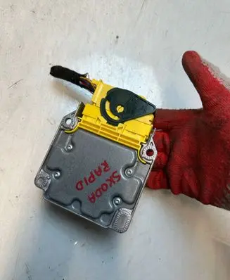 Skoda Rapid (NH) Airbag control unit/module 6C0959655K 0285013115