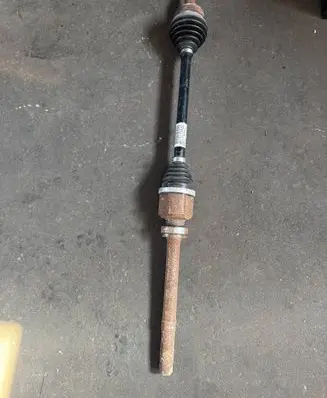 Peugeot 508 Front driveshaft 9811176780
