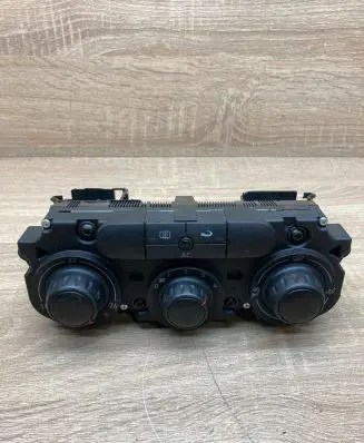 Volkswagen PASSAT B6 Climate control unit 00050148 53693