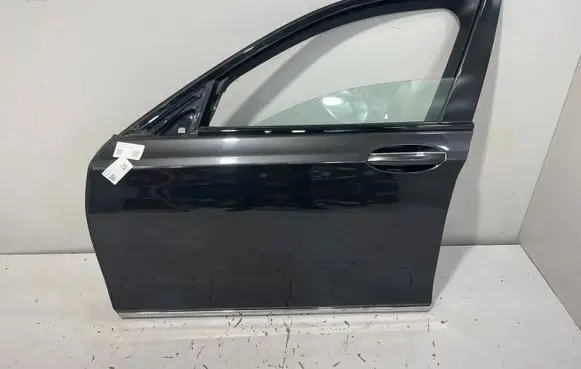 BMW 7 G11 G12 Front door 7423699 7472725