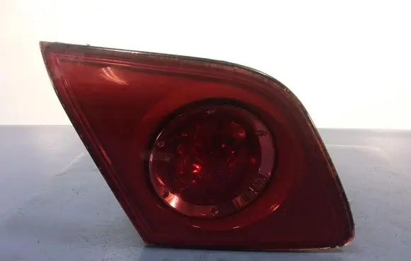 Mazda 3 I Rear/tail lights P2913L