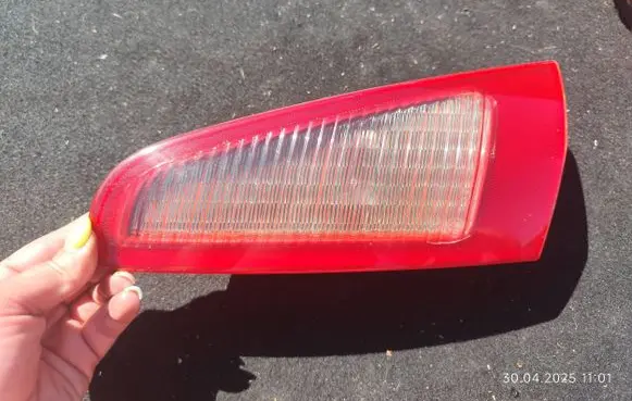 Alfa Romeo 147 Tailgate rear/tail lights 60693793 0337000 60693791