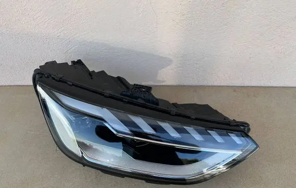 Audi A4 S4 B9 Headlight/headlamp 8W0941034D