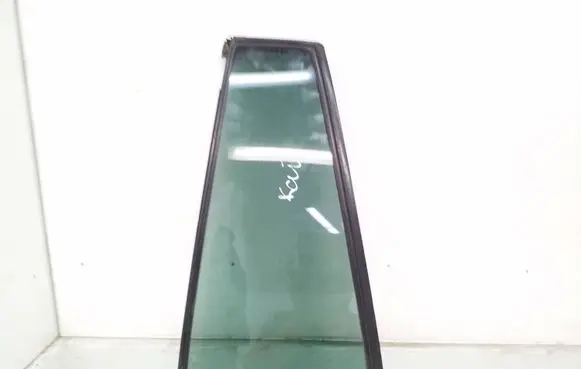 Mazda Premacy Rear vent window glass 431005844 NSGM3100