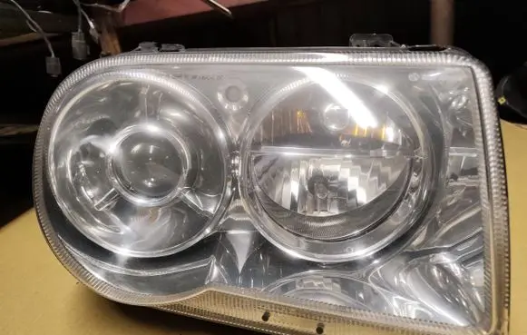 Chrysler 300 - 300C Headlight/headlamp 04806166AE