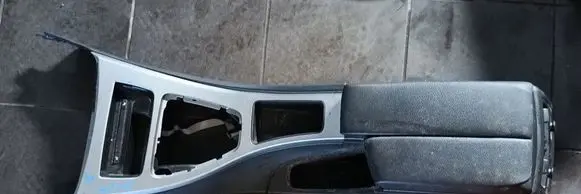 BMW 3 E90 E91 Center console 