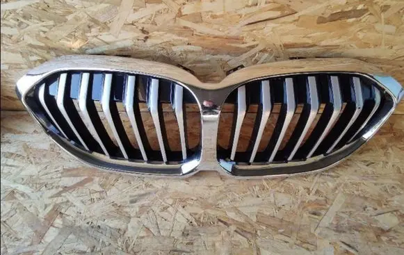 BMW 1 F40 Front grill 5A39366