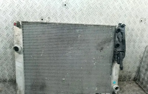BMW 7 E65 E66 Coolant radiator 17117507972-05