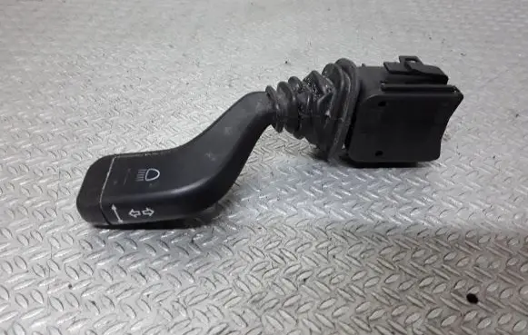 Opel Zafira A Indicator stalk 90560990