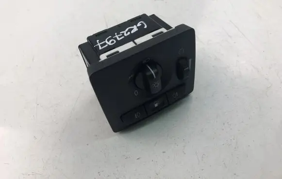 Volvo V50 Light switch 30739299