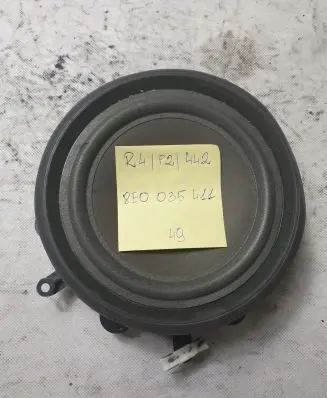 Audi A8 S8 D3 4E Front door speaker 4E0035411