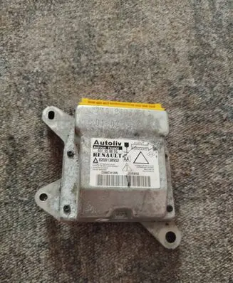 Renault Laguna II Airbag control unit/module 8200138952 C088C141239 601958800