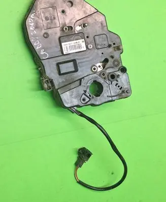 Loading door lock