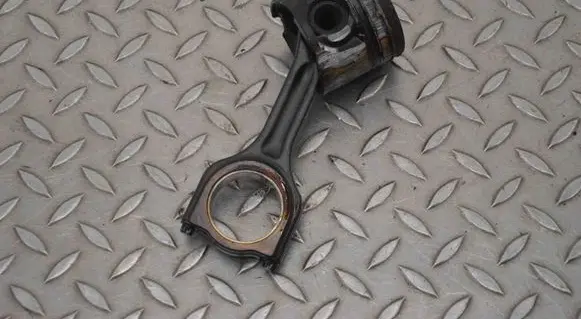 Ford Transit - Tourneo Connect Piston 619