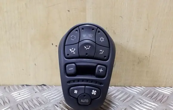 Renault Espace III Climate control unit 544741200