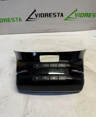 Peugeot 208 Climate control unit 96722471XU E1063177 130127SM2