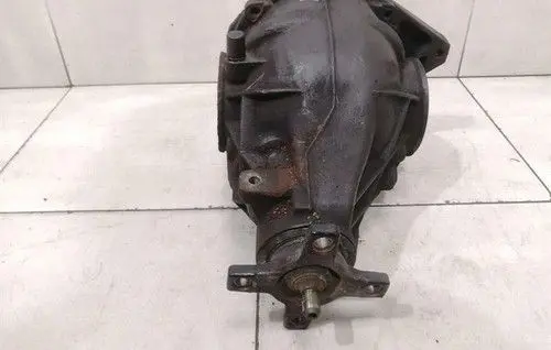 Mercedes-Benz CLK A209 C209 Rear differential/diff mount bracket A2093503314