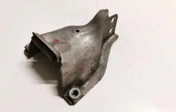 Audi Q5 SQ5 Engine mounting bracket 8K0899060