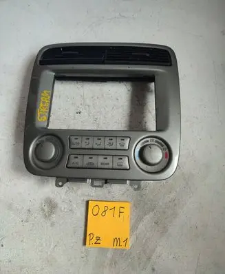 Honda Stream Central console control unit 289479382