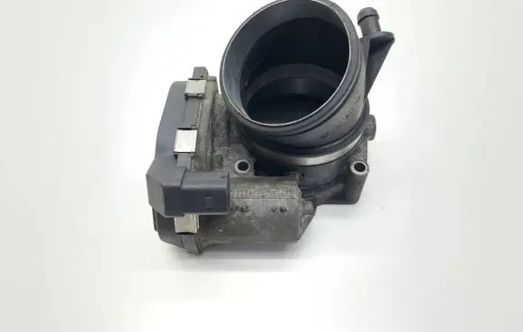 BMW X3 F25 Throttle valve 7556118 755611804