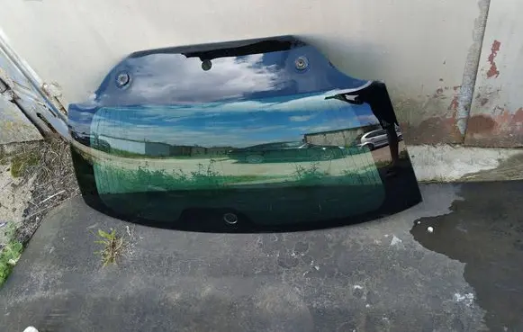 Peugeot 407 Rear windscreen/windshield window 43R005001