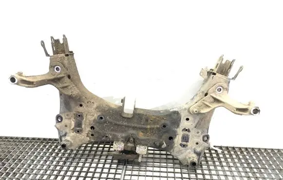 Renault Arkana Front subframe 