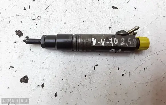 Volvo V70 Fuel injector