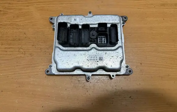 BMW 1 F20 F21 Engine control unit/module 7634297 0261S07665