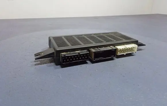 BMW 5 E34 Other control units/modules 8386207