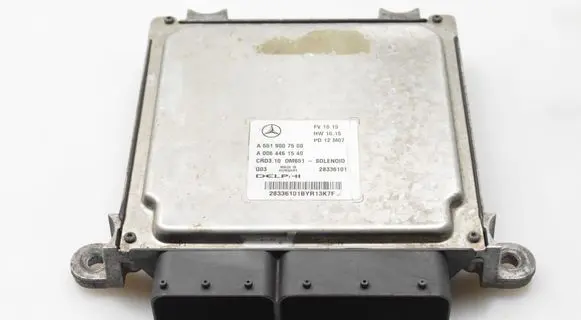 Mercedes-Benz C W204 Engine control unit/module A6519007500