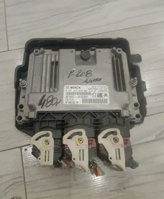 Peugeot 208 Engine control unit/module ECU 0281019828