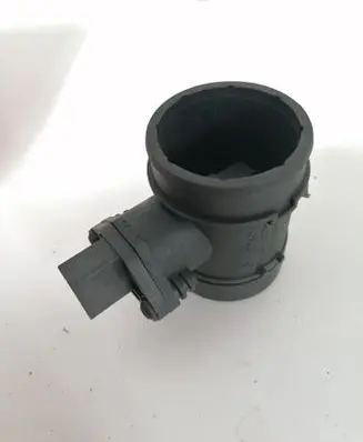 Audi A6 S6 C5 4B Mass air flow meter 0281002435