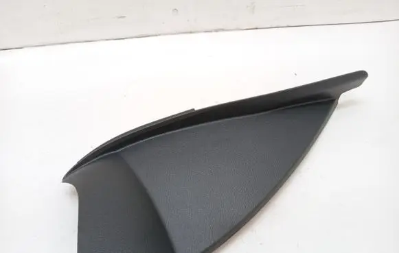 Opel Corsa F Dashboard side end trim 39176068