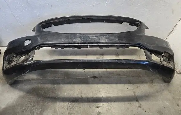 Volvo S60 Front bumper 31323831