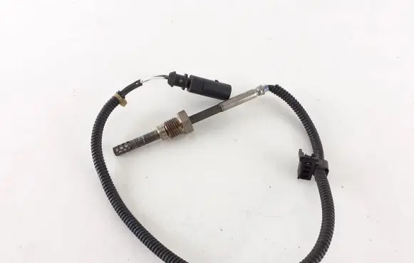 Audi A4 S4 B8 8K Exhaust gas temperature sensor 059906088AK