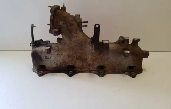 Toyota Hilux (AN120, AN130) Intake manifold