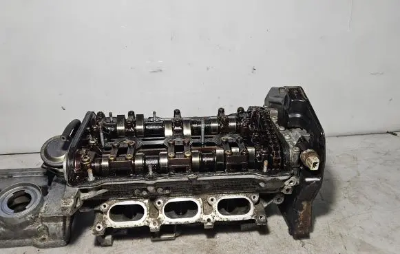 Skoda Superb B5 (3U) Engine head 078103373AH