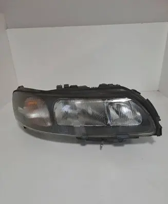 Volvo V70 Headlight/headlamp 8620687 89004806