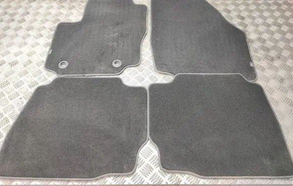 Ford Mondeo MK IV Car floor mat set 7S7J130A88BD3ZHE