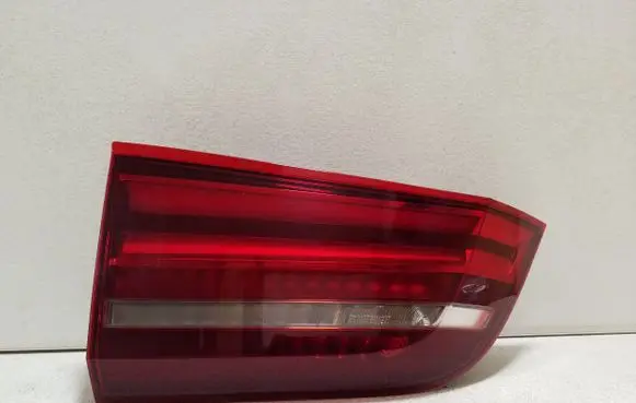 BMW X5 F15 Tailgate rear/tail lights 7301271