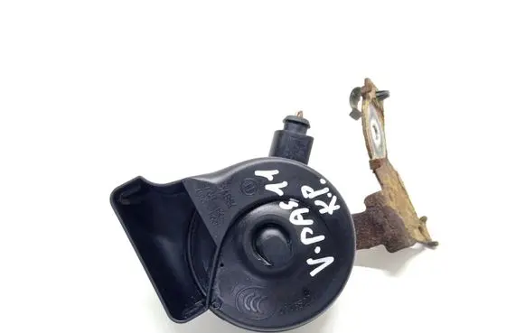 Volkswagen PASSAT B7 Horn signal 0055307 E355307 A046522