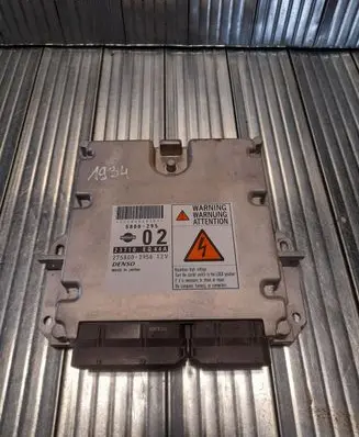 Nissan X-Trail T30 Engine control unit/module 23710EQ44A 2758002956 5800295