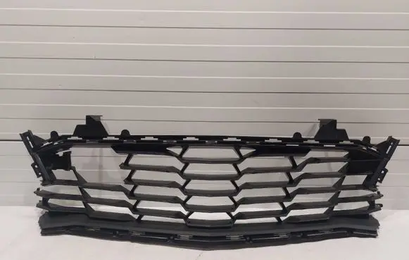 Chevrolet Camaro Front bumper lower grill 84524888 84112296