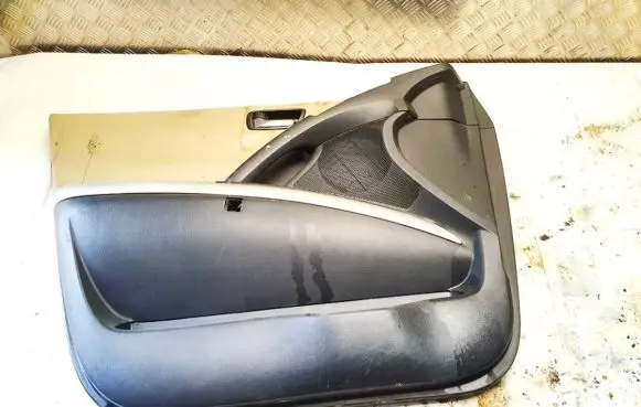 Toyota Corolla Verso AR10 Front door card panel trim 677780f010
